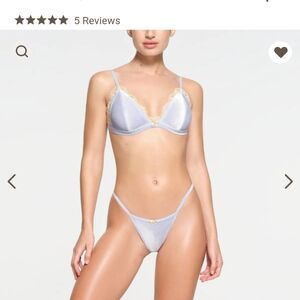 L SKIMS velvet lace bra Valentine's Collection